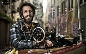 photo of artist Michael Swaine
