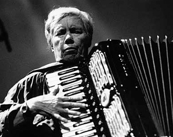artist Pauline Oliveros